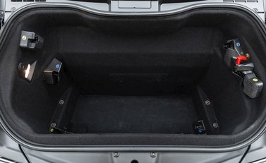 Lamborghini Aventador SV LP 750-4 Roadster 38