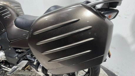 Kawasaki GTR 1400 2011 ONLY 12K FULL LUGGAGE VERY CLEAN 1400CC TOURER BIKE 18