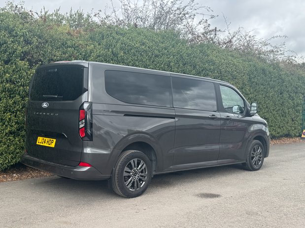Ford Tourneo Custom (Sold) Titanium Luxe | 9 Seat | Auto | L2 LWB | Euro 6 | £34158 + VAT 31