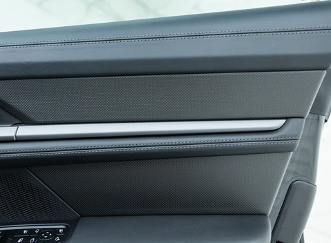 Porsche Taycan Turbo S Sport Turismo 28