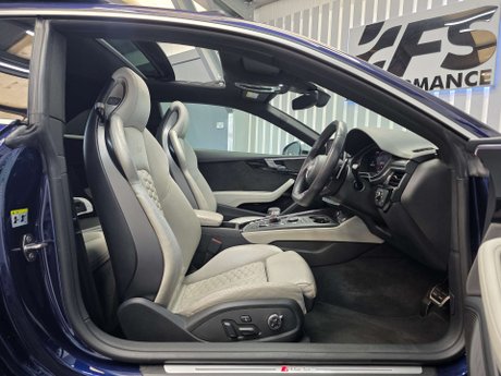 Audi RS5 2.9 TFSI V6 Coupe 2dr Petrol Tiptronic quattro Euro 6 (s/s) (450 ps) 43