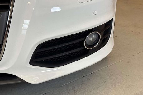 Audi S3 2.0 TFSI Sportback 5dr Petrol S Tronic quattro Euro 4 (265 ps) 8