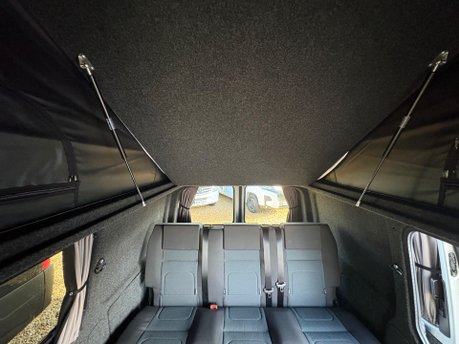 Volkswagen Transporter 12