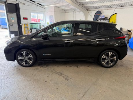 Nissan LEAF 40kWh 2.Zero Auto 5dr 5