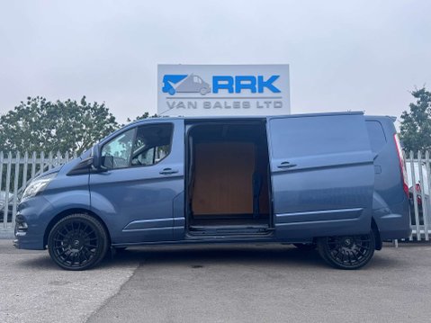 Ford Transit Custom 2.0 300 EcoBlue Limited Panel Van 5dr Diesel Manual L2 H1 Euro 6 (s/s) (130 3