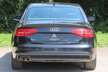 Audi A4 2.0 TDI S line Euro 5 (s/s) 4dr 5