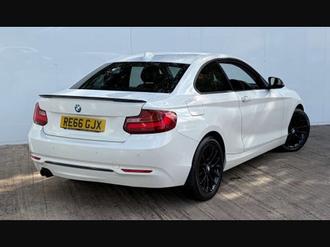BMW 2 Series 2.0 220i Sport 2dr 2