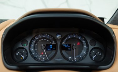 Aston Martin Vanquish ZAGATO SPEEDSTER 21