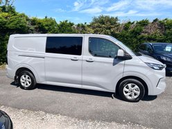 Ford Transit Custom 2.0 320 EcoBlue Limited Crew Van Auto L2 H1 Euro 6 (s/s) 5dr 8