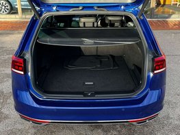 Volkswagen Passat 1.5 Passat R-Line TSi Evo 5dr 74