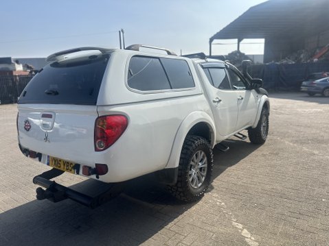Mitsubishi L200 DI-D 4X4 CHALLENGER LB DCB 7