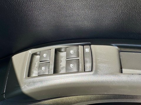 Vauxhall Meriva TECH LINE 20