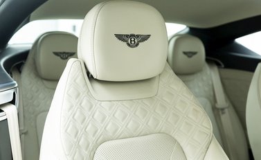 Bentley Continental GT W12 11