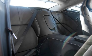 Aston Martin DB11 Launch Edition 18