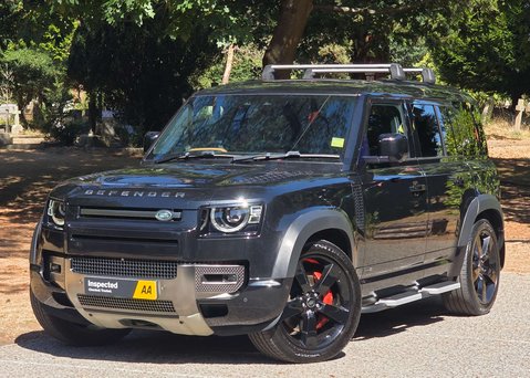 Land Rover Defender 3.0 Defender X MHEV Auto 4WD 5dr 2