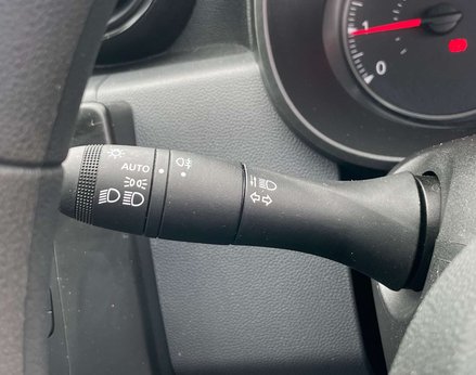 Dacia Duster 1.0 Duster Essential TCe 4x2 5dr 40