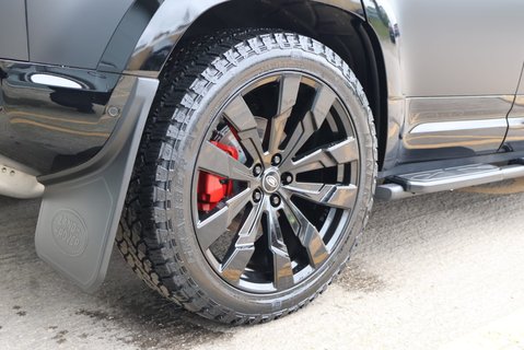 Land Rover Defender 110 2026 HARD TOP D250 X-DYNAMIC  PPF WORLD TOUR REAR SEATS HUGE SPEND  16