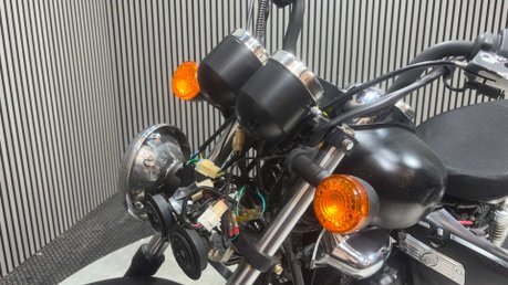 Keeway Superlight 125 2013 SHOWING 12K RUNNING PROJECT CRUISER BIKE 125CC 9