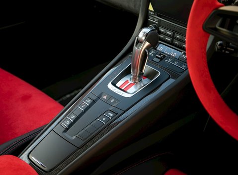 Porsche 911 (991) GT2 RS 19