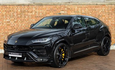 Lamborghini Urus 6