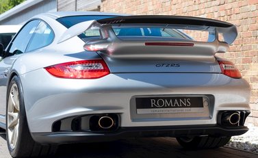 Porsche 911 (997) GT2 RS 25