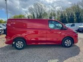 Ford Transit Custom SWB L1H1 Low Roof Limited 300 Air Con Alloys Sensors EURO 6 5