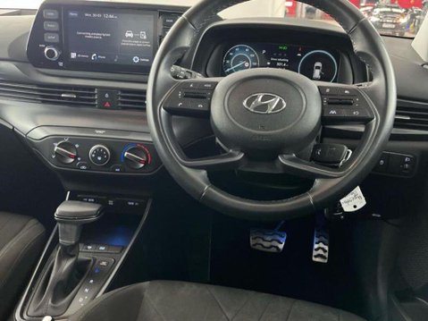 Hyundai BAYON T-GDI SE CONNECT DCT MHEV 3