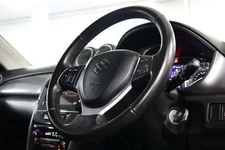 Suzuki Vitara SZ-T BOOSTERJET 12