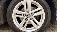 Toyota Corolla 1.8 VVT-h GPF Icon Tech Hatchback 5dr Petrol Hybrid CVT Euro 6 (s/s) (122 p 8