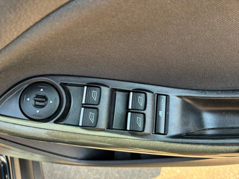 Ford Focus 1.5 TDCi Titanium Euro 6 (s/s) 5dr 20