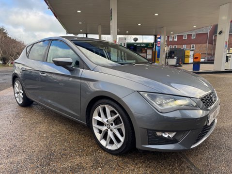SEAT Leon TSI FR TECHNOLOGY 6