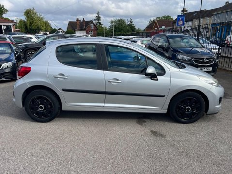 Peugeot 207 1.4 S Euro 5 5dr (A/C) 7