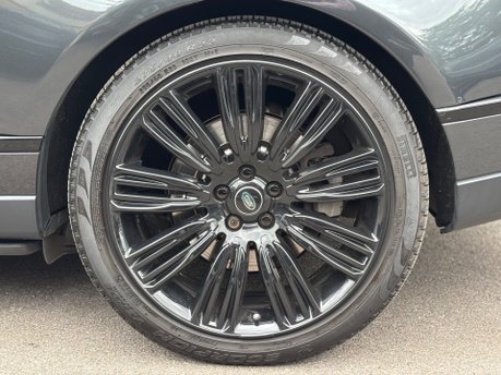 Land Rover Range Rover 4.4 SD V8 Autobiography SUV 5dr Diesel Auto 4WD Euro 6 (s/s) (339 ps) 10