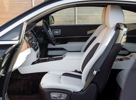 Rolls-Royce Wraith 'Inspired By British Music' Ronnie Wood 15