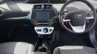 Toyota Prius 1.8 VVT 8.8kWh Business Edition Plus Hatchback 5dr Petrol Plug-in Hybrid CV 5
