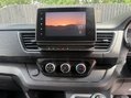 Renault Trafic SL28 SPORT DCI 23
