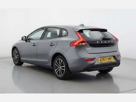 Volvo V40 2.0 V40 Momentum Nav+ T2 5dr 14