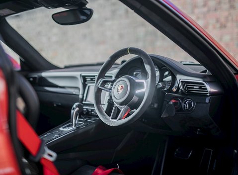 Porsche 911 GT3 RS (991) 11