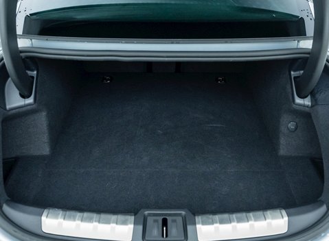 Porsche Taycan Turbo 35