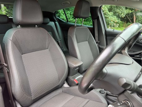 Vauxhall Astra 1.4 Astra Griffin T S/S 5dr 21