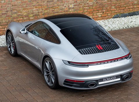 Porsche 911 Carrera S (992) 9