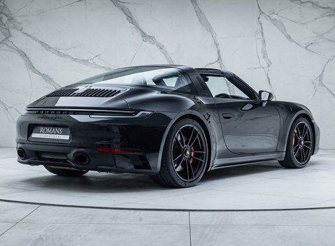 Porsche 911 Targa 4 GTS (992) 5