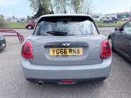 Mini Hatch COOPER D [CHILI + MEDIA XL PACKS] 6