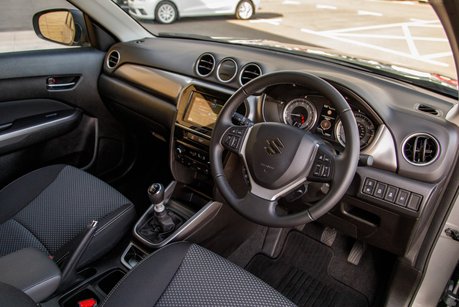 Suzuki Vitara SZ-T BOOSTERJET MHEV