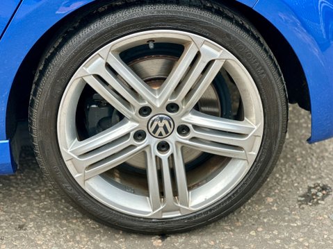 Volkswagen Golf R 2.0 DSG (Wingback) DCC 68