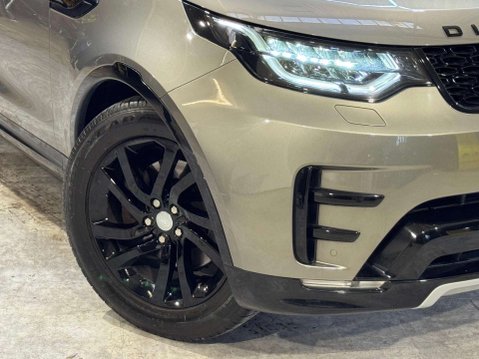 Land Rover Discovery 3.0 Discovery HSE TD6 Auto 4WD 5dr 10