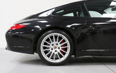 Porsche 911 Carrera S - Sensational Manual Coupe 13