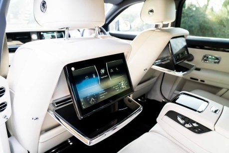 Rolls-Royce Ghost V12. FULL PPF. STARLIGHT. H, C & M SEATS. REAR ENTERTAINMENT. HUD. 13