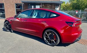 Tesla Model 3 PERFORMANCE AWD Ultra Red Metallic White Interior Impeccable Example! 9