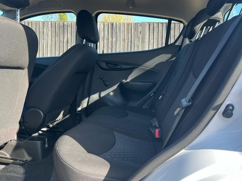 Vauxhall Viva SE AC 24